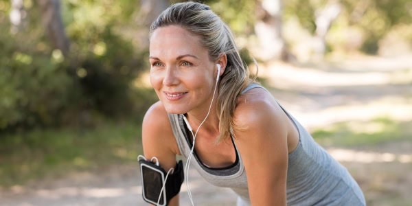 woman jogging